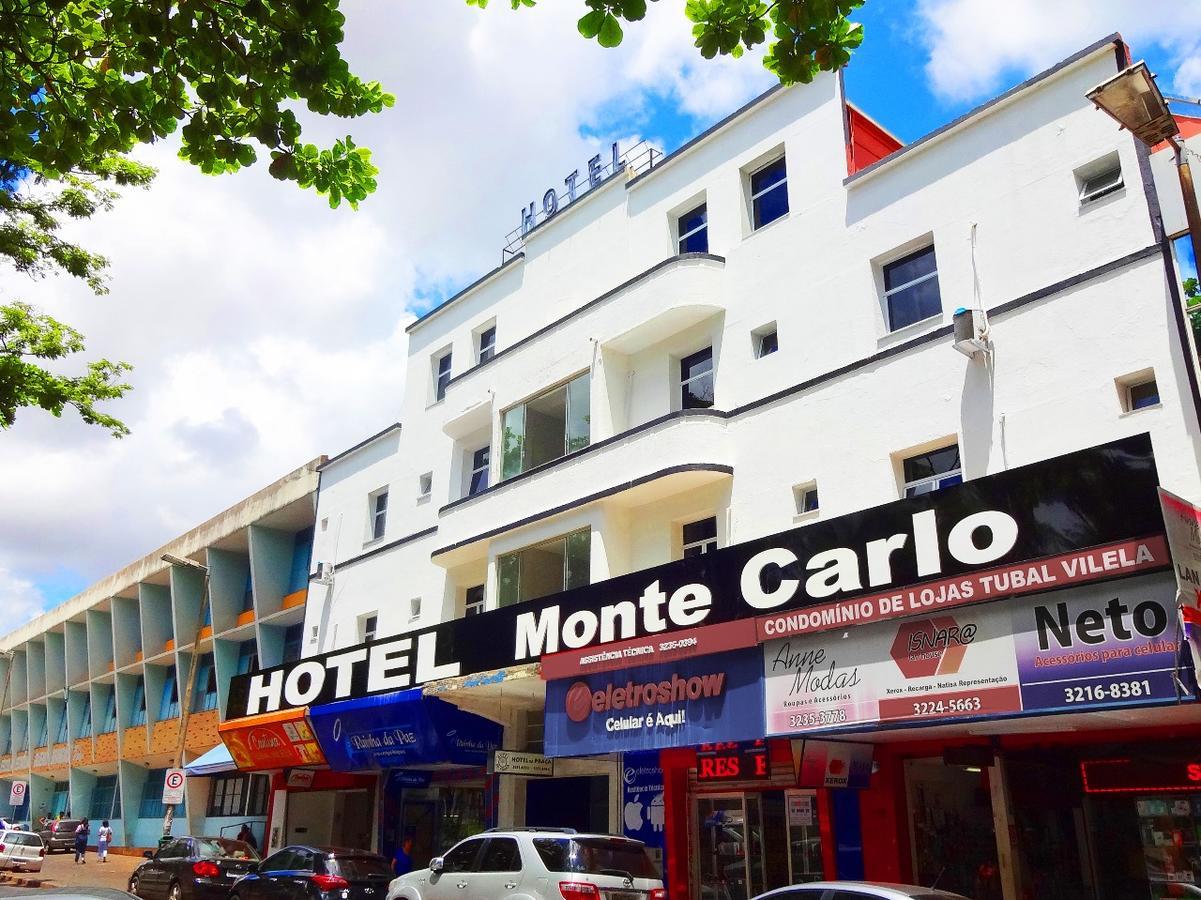 Hotel Monte Carlo Uberlandia Bagian luar foto